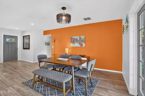 Dining - 3111 N 33rd St, Phoenix, AZ 85018 photo 1 of 5