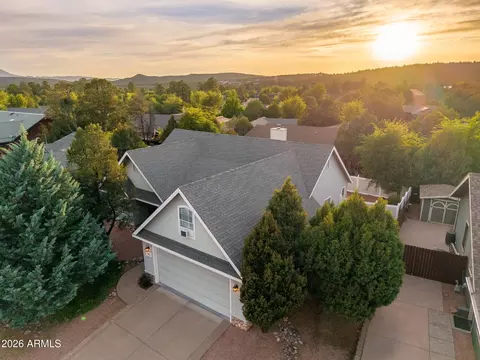 View/Area - 512 N Eagle Ridge Rd, Payson, AZ 85541 photo 3 of 12
