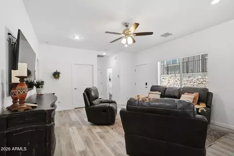 Entry Way - 2016 E Thunder Mtn, Payson, AZ 85541 photo 3 of 4