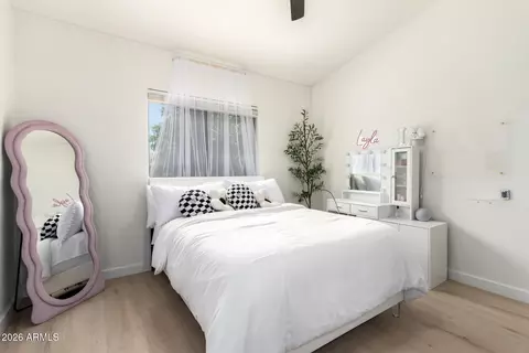 4025 E Paso Trl, Phoenix, AZ 85050 photo 13