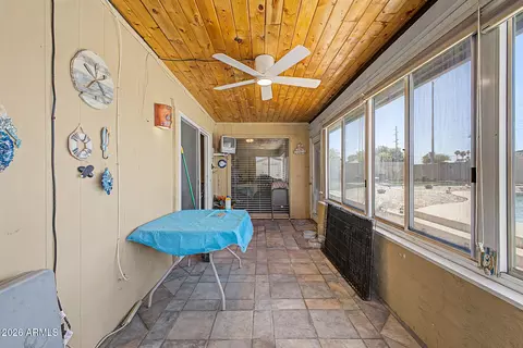 Exterior - 4001 E Hancock Dr, Phoenix, AZ 85028 photo 2 of 10