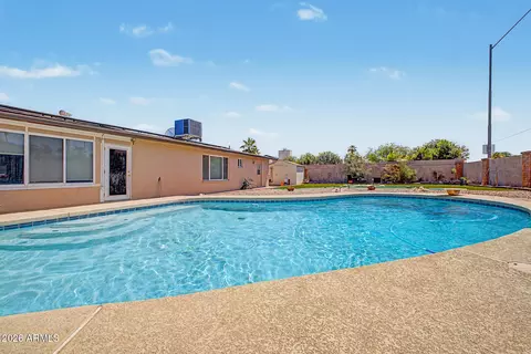 Exterior - 4001 E Hancock Dr, Phoenix, AZ 85028 photo 10 of 10