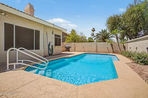 Exterior - 2034 E Dias Dr, Gilbert, AZ 85234 photo 8 of 10