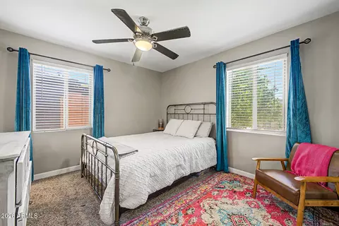 Bedroom - 2344 W Mitchell Dr, Phoenix, AZ 85015 photo 2 of 2