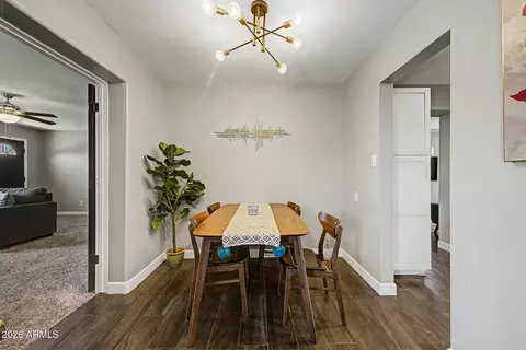 Dining - 2344 W Mitchell Dr, Phoenix, AZ 85015 photo 1 of 1