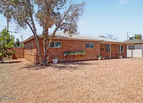 2344 W Mitchell Dr, Phoenix, AZ 85015