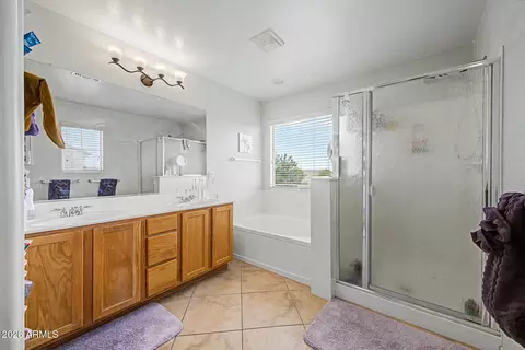 Bath - 4440 E Los Altos Dr, Gilbert, AZ 85297 photo 1 of 3