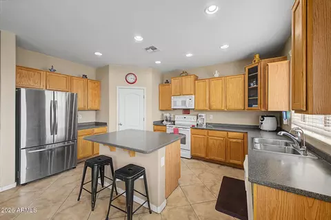 Kitchen - 4440 E Los Altos Dr, Gilbert, AZ 85297 photo 1 of 3