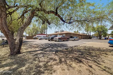 Exterior - 3849 N 23rd Dr, Phoenix, AZ 85015 photo 11 of 11