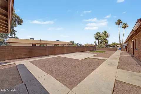 Exterior - 3849 N 23rd Dr, Phoenix, AZ 85015 photo 9 of 11