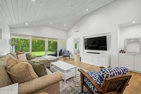 Living - 3722 E Pasadena Ave, Phoenix, AZ 85018 photo 4 of 5
