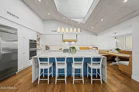 Kitchen - 3722 E Pasadena Ave, Phoenix, AZ 85018 photo 1 of 6