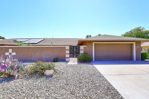 18403 N Conestoga Dr, Sun City, AZ 85373