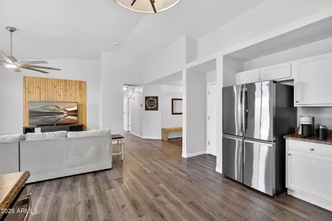 Entry Way - 2069 E Cochise Ave, Apache Junction, AZ 85119 photo 2 of 3
