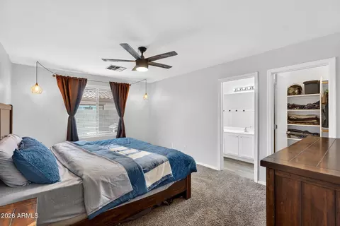 Bedroom - 2069 E Cochise Ave, Apache Junction, AZ 85119 photo 1 of 6