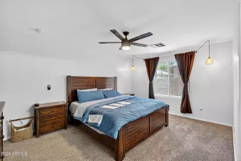 Bedroom - 2069 E Cochise Ave, Apache Junction, AZ 85119 photo 3 of 6