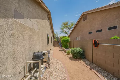Exterior - 4374 E Lariat Ln, Phoenix, AZ 85050 photo 17 of 17