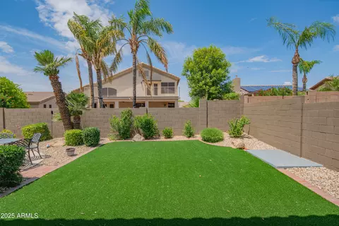 Exterior - 4374 E Lariat Ln, Phoenix, AZ 85050 photo 16 of 17