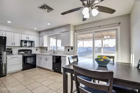 2030 W Western Dr, Chandler, AZ 85224