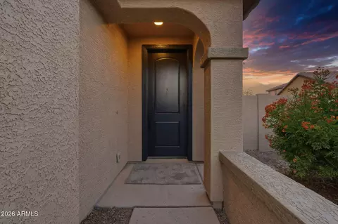 Entry Way - 4945 S Twinleaf Dr, Gilbert, AZ 85298 photo 2 of 2