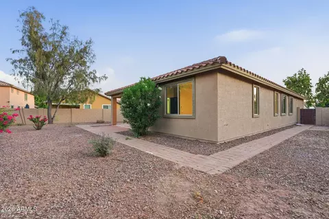 Exterior - 4945 S Twinleaf Dr, Gilbert, AZ 85298 photo 12 of 24