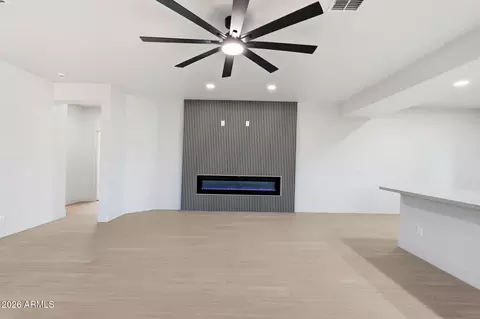 Living - 4945 S Twinleaf Dr, Gilbert, AZ 85298 photo 2 of 6