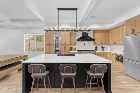Kitchen - 3746 E Vallejo Dr, Gilbert, AZ 85298 photo 2 of 5