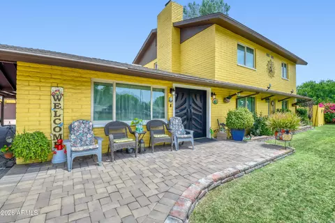 6546 W Surrey Ave, Glendale, AZ 85304