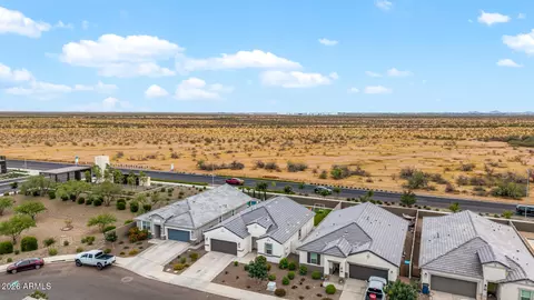 View/Area - 2703 W Seaver Ave, Apache Junction, AZ 85120 photo 1 of 6