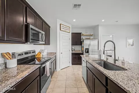 Kitchen - 2703 W Seaver Ave, Apache Junction, AZ 85120 photo 2 of 3