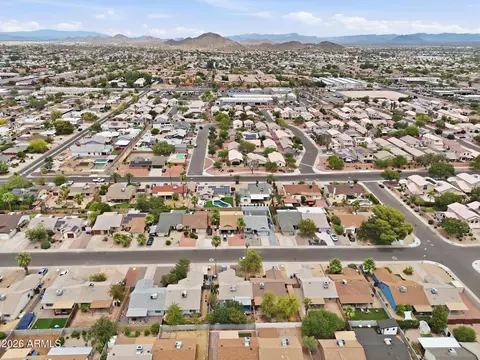 View/Area - 1822 E Kings Ave, Phoenix, AZ 85022 photo 6 of 9