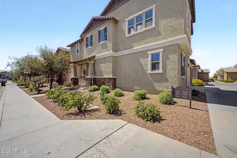Exterior - 6860 E Peralta Cir, Mesa, AZ 85212 photo 2 of 4
