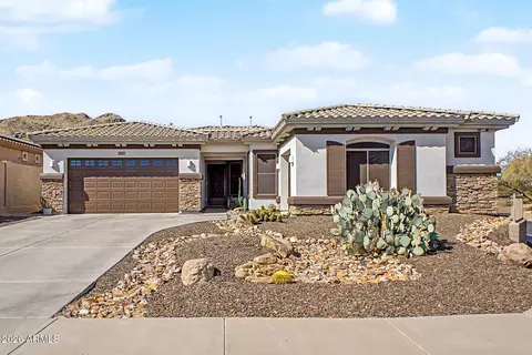2704 W Nighthawk Way, Phoenix, AZ 85045