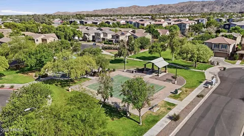 View/Area - 2357 E Hidalgo Ave, Phoenix, AZ 85040 photo 4 of 4