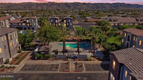 View/Area - 2357 E Hidalgo Ave, Phoenix, AZ 85040 photo 3 of 4