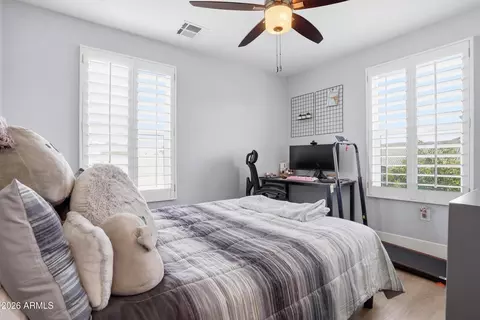 Bedroom - 2357 E Hidalgo Ave, Phoenix, AZ 85040 photo 4 of 4