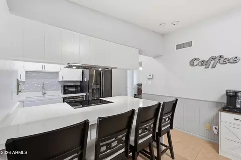 1404 E Bishop Dr, Tempe, AZ 85282 photo 13