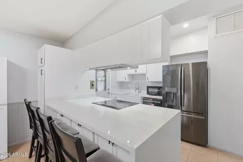 1404 E Bishop Dr, Tempe, AZ 85282 photo 8