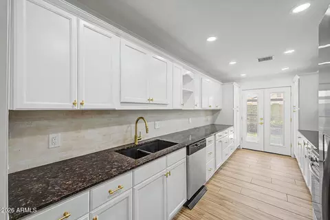 Kitchen - 717 W Datil Ave, Apache Junction, AZ 85120 photo 1 of 2