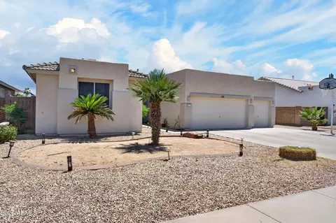 8629 W Jenan Dr, Peoria, AZ 85345
