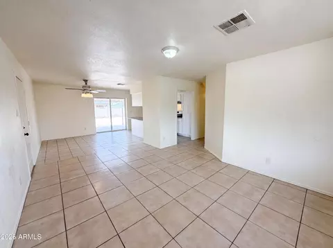 Living - 4636 N 67th Ave, Phoenix, AZ 85033 photo 1 of 3