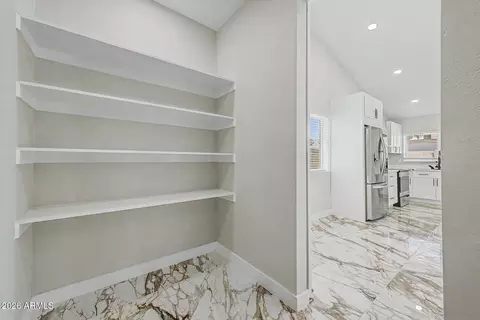 Entry Way - 528 W Mohawk Ln, Phoenix, AZ 85027 photo 5 of 5
