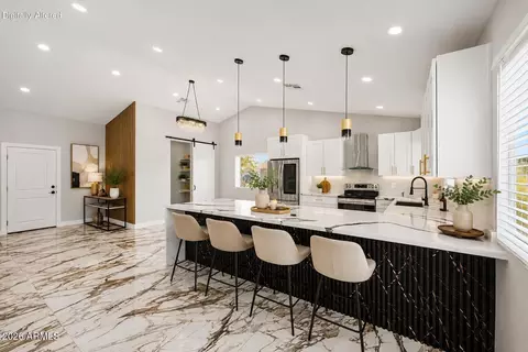 Kitchen - 528 W Mohawk Ln, Phoenix, AZ 85027 photo 1 of 3