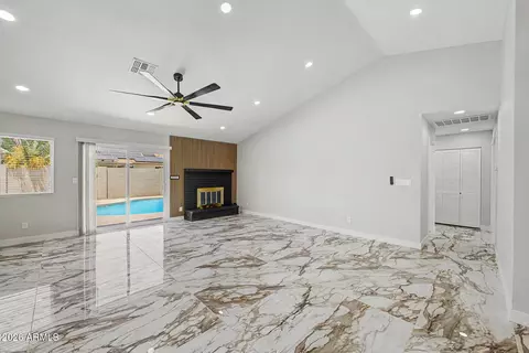 Living - 528 W Mohawk Ln, Phoenix, AZ 85027 photo 1 of 3