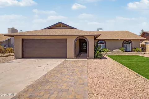 Exterior - 528 W Mohawk Ln, Phoenix, AZ 85027 photo 2 of 7