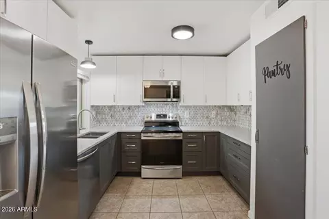 13628 N 110th Ave, Sun City, AZ 85351
