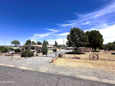 16329 S Red Rock Ln, Mayer, AZ 86333
