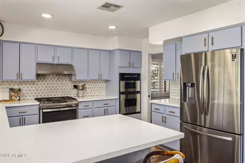Kitchen - 52 W Thunderbird Rd, Phoenix, AZ 85023 photo 1 of 4