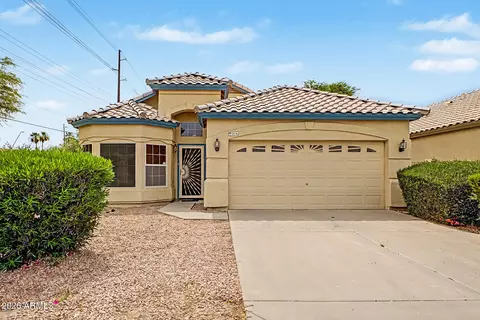 7576 S Jentilly Ln, Tempe, AZ 85283