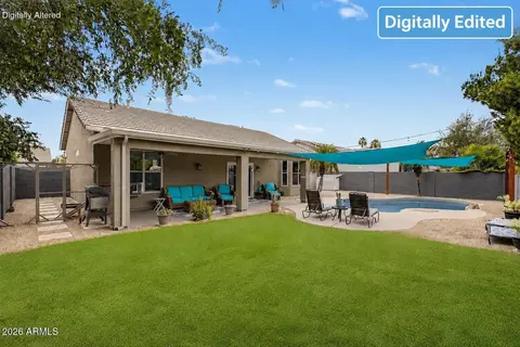 Exterior - 106 E Smoke Tree Rd, Gilbert, AZ 85296 photo 3 of 4